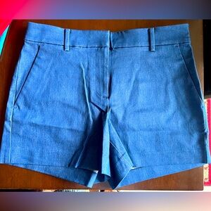 LOFT The Riviera Short in Size 4 - NWT -  Sky Chambray